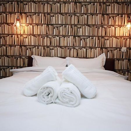 Cozy Apartment Close To Cornavin Train Station And Lake Genève Buitenkant foto