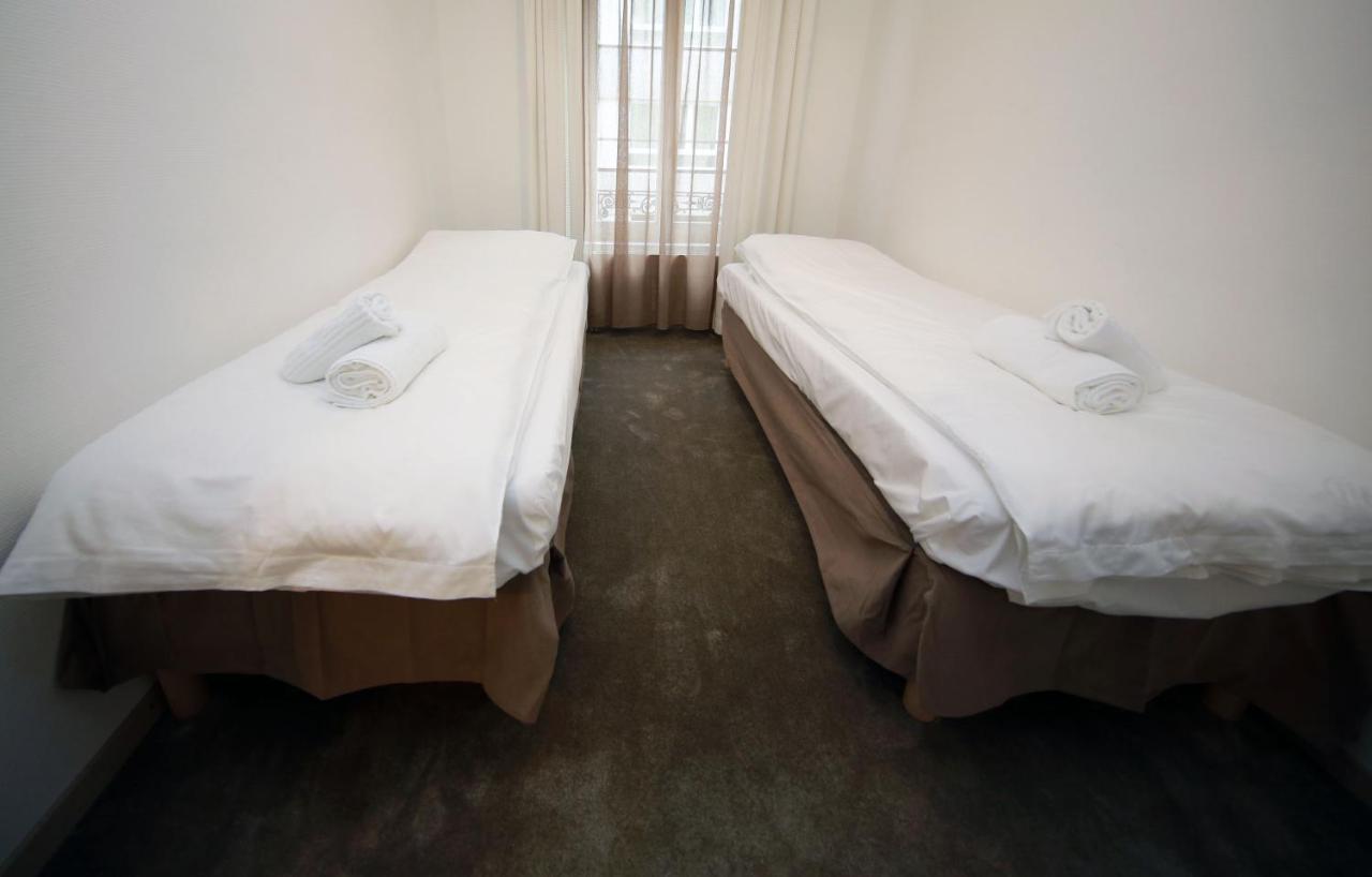 Cozy Apartment Close To Cornavin Train Station And Lake Genève Buitenkant foto